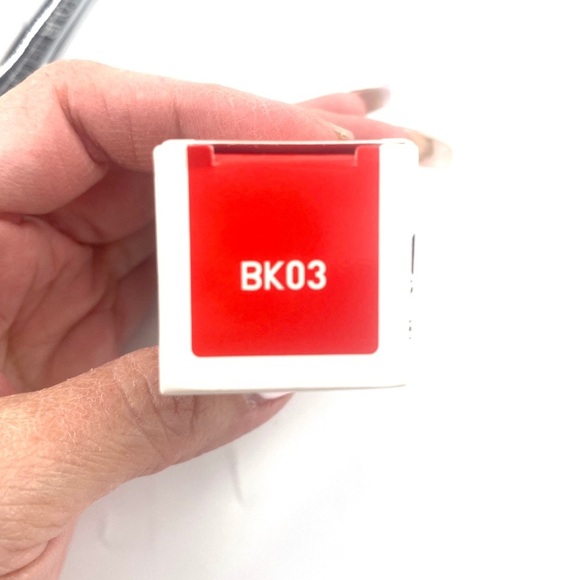 Makeup lot of 3, NEW contour brush, lipstick blush - Picture 3 of 5